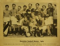 Meistermannschaft_1954_2.jpg